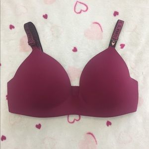 FINAL PRICE Victoria Secret Logo Shine Bra